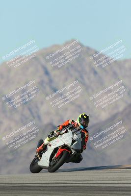 media/Dec-04-2025-Racers Edge (Thu) [[5ebc9f124d]]/3-B Group/6-Session 4 (Turn 9)/